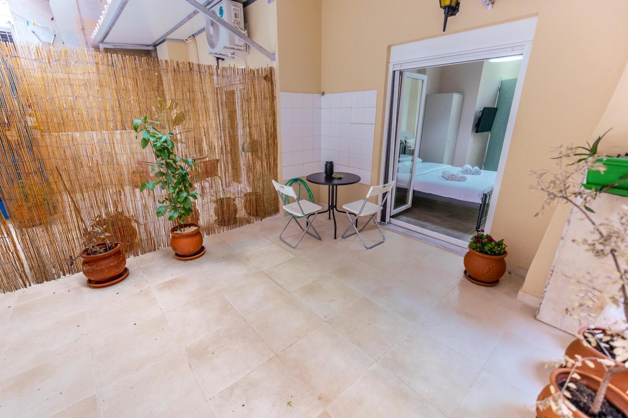 Apartamento Oasis In The Centre Atenas Exterior foto