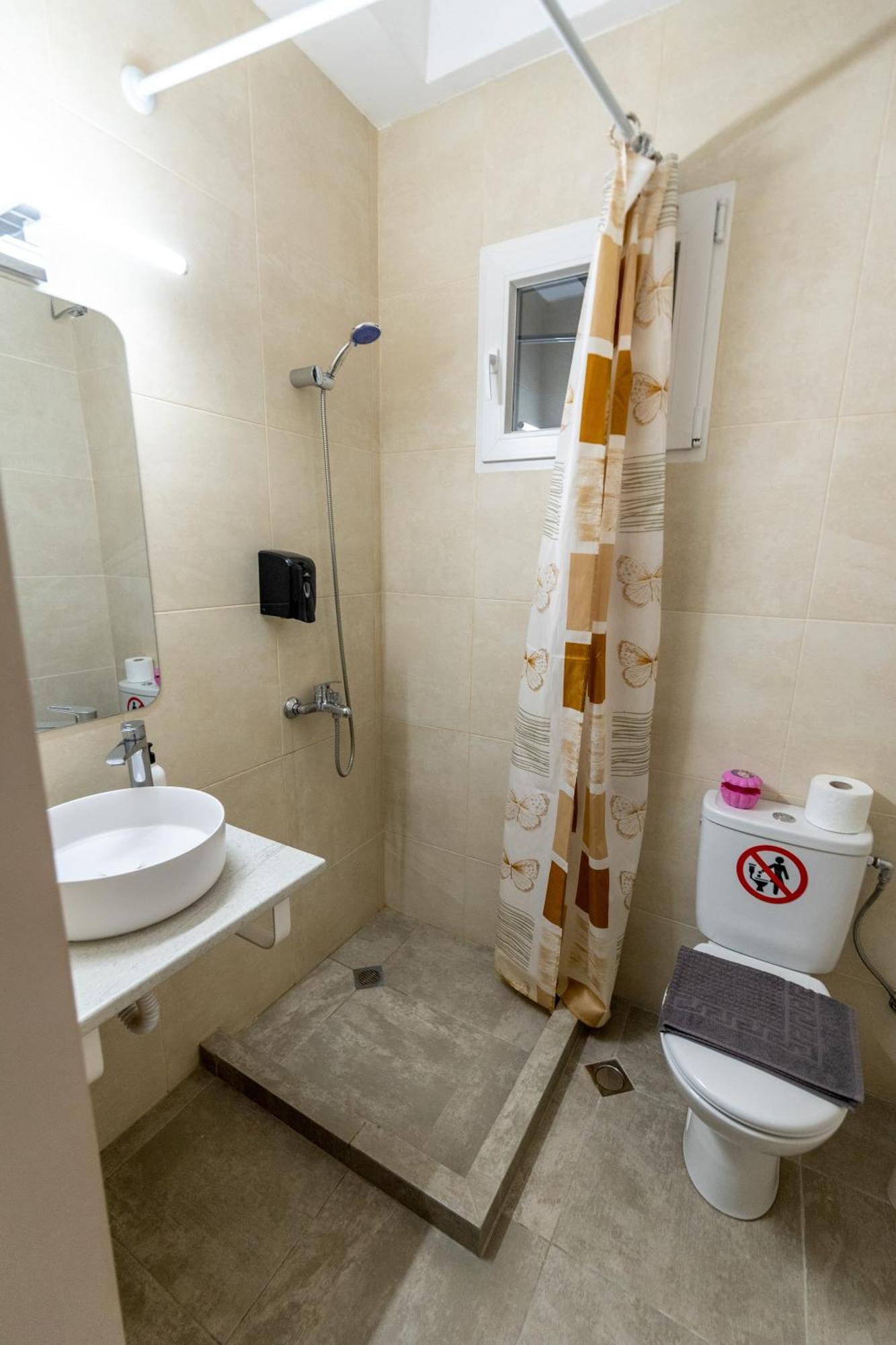 Apartamento Oasis In The Centre Atenas Exterior foto