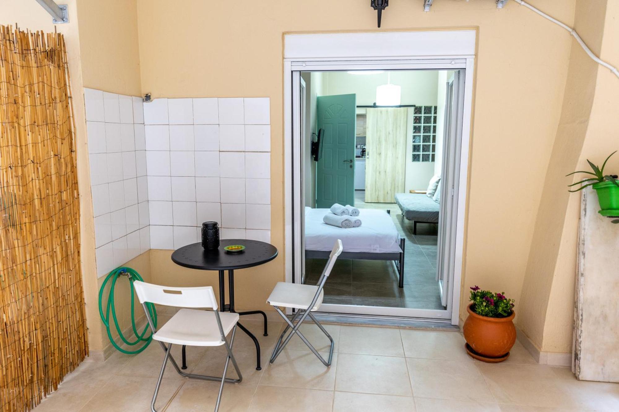 Apartamento Oasis In The Centre Atenas Exterior foto