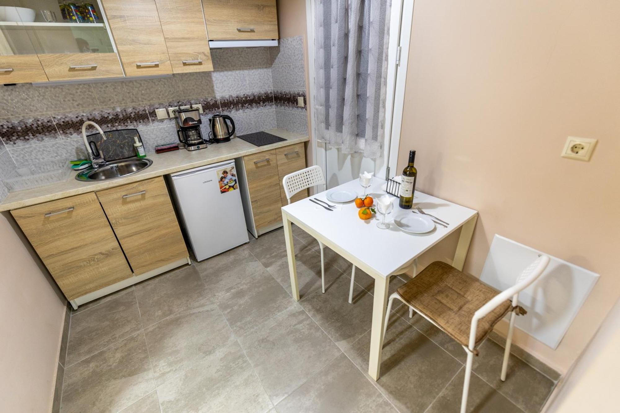 Apartamento Oasis In The Centre Atenas Exterior foto