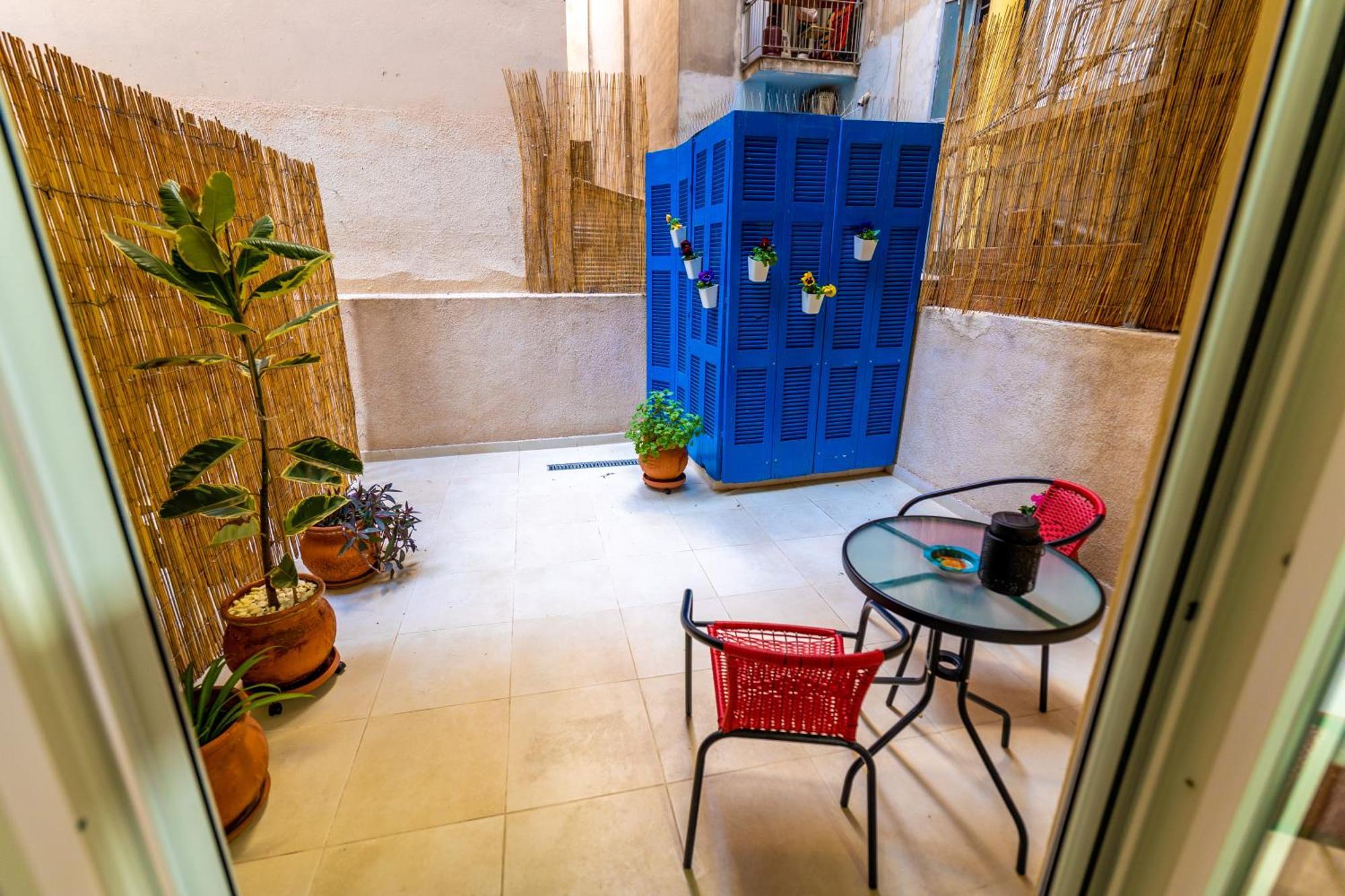 Apartamento Oasis In The Centre Atenas Exterior foto